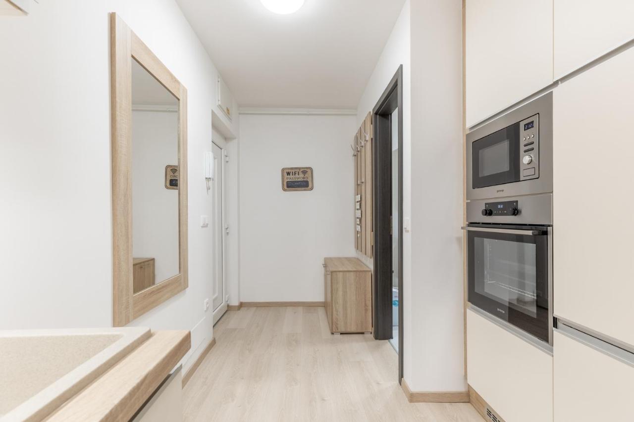Leda Apartmanok By Bltn Сиофок Екстериор снимка